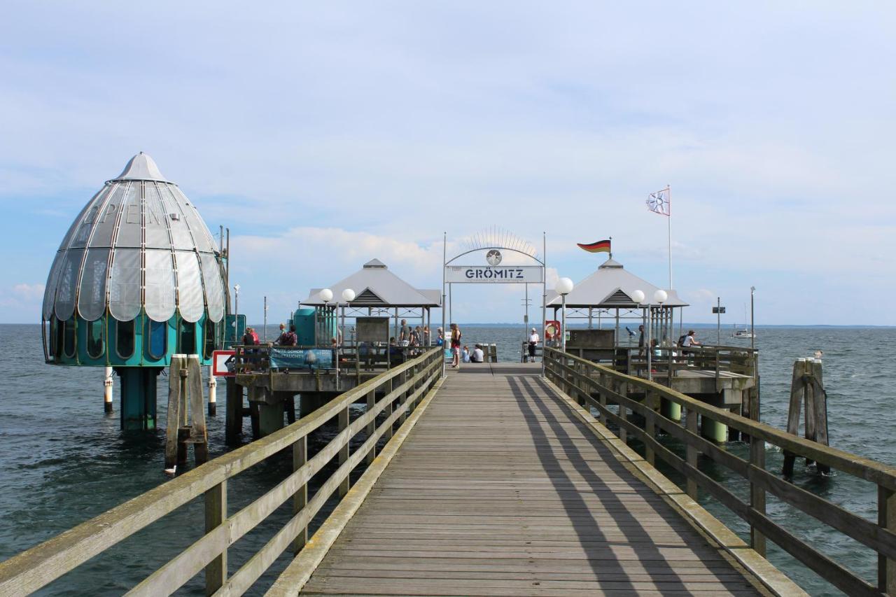 Ferienwohnungen Im Haus Strandburg Grömitz Exterior foto