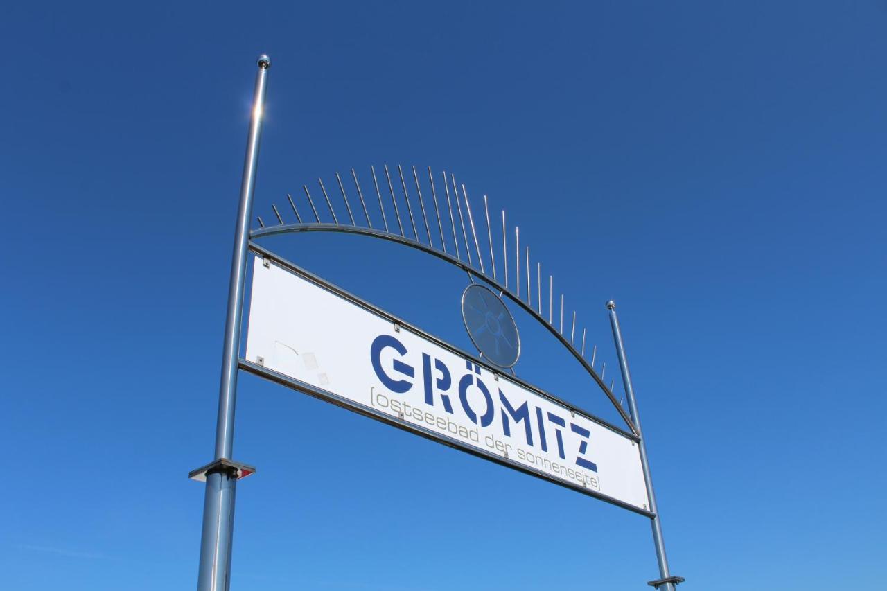 Ferienwohnungen Im Haus Strandburg Grömitz Exterior foto