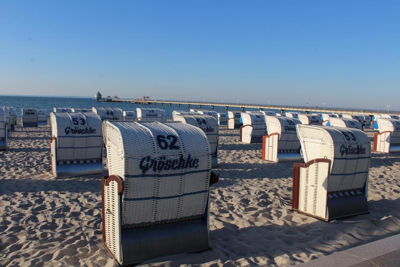Ferienwohnungen Im Haus Strandburg Grömitz Exterior foto