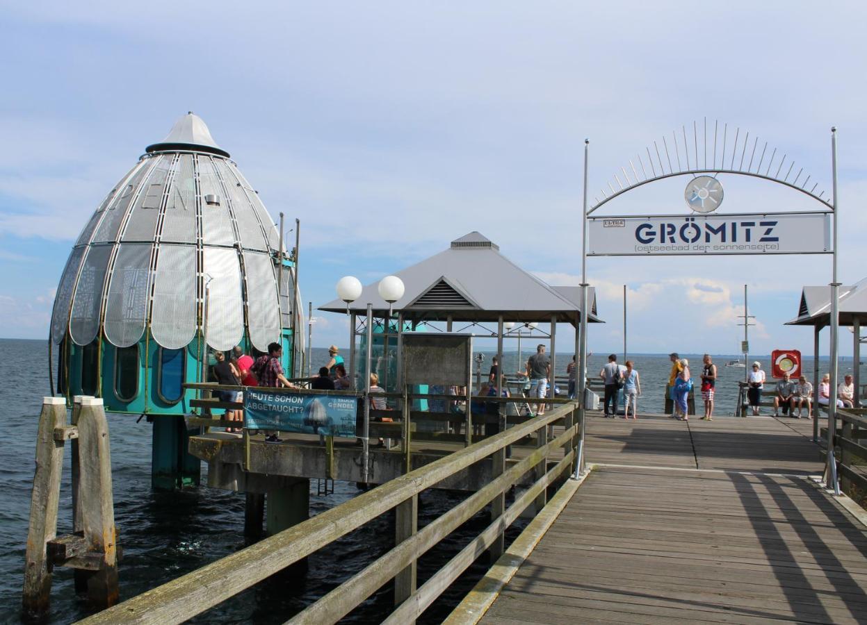 Ferienwohnungen Im Haus Strandburg Grömitz Exterior foto