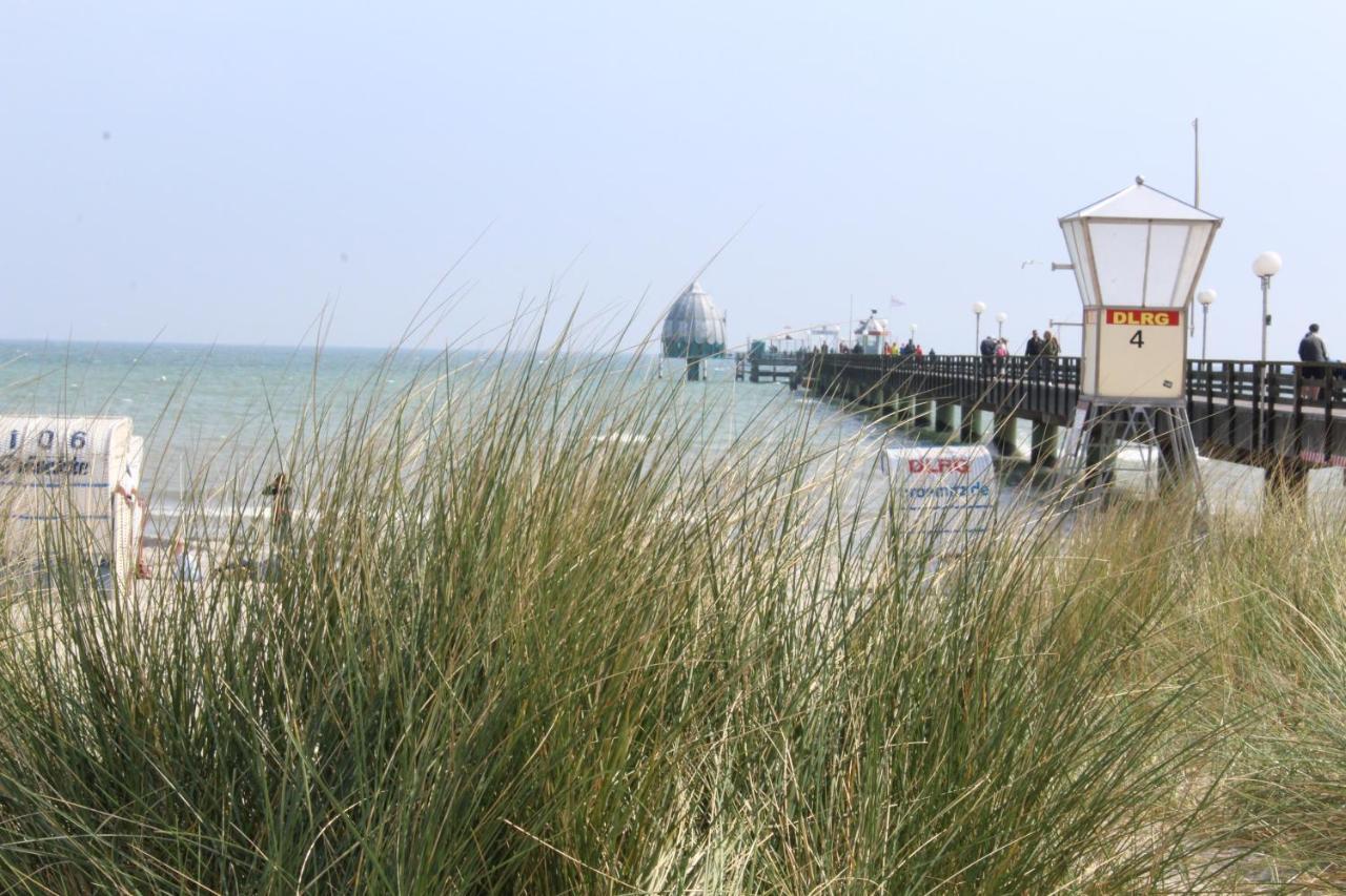 Ferienwohnungen Im Haus Strandburg Grömitz Exterior foto