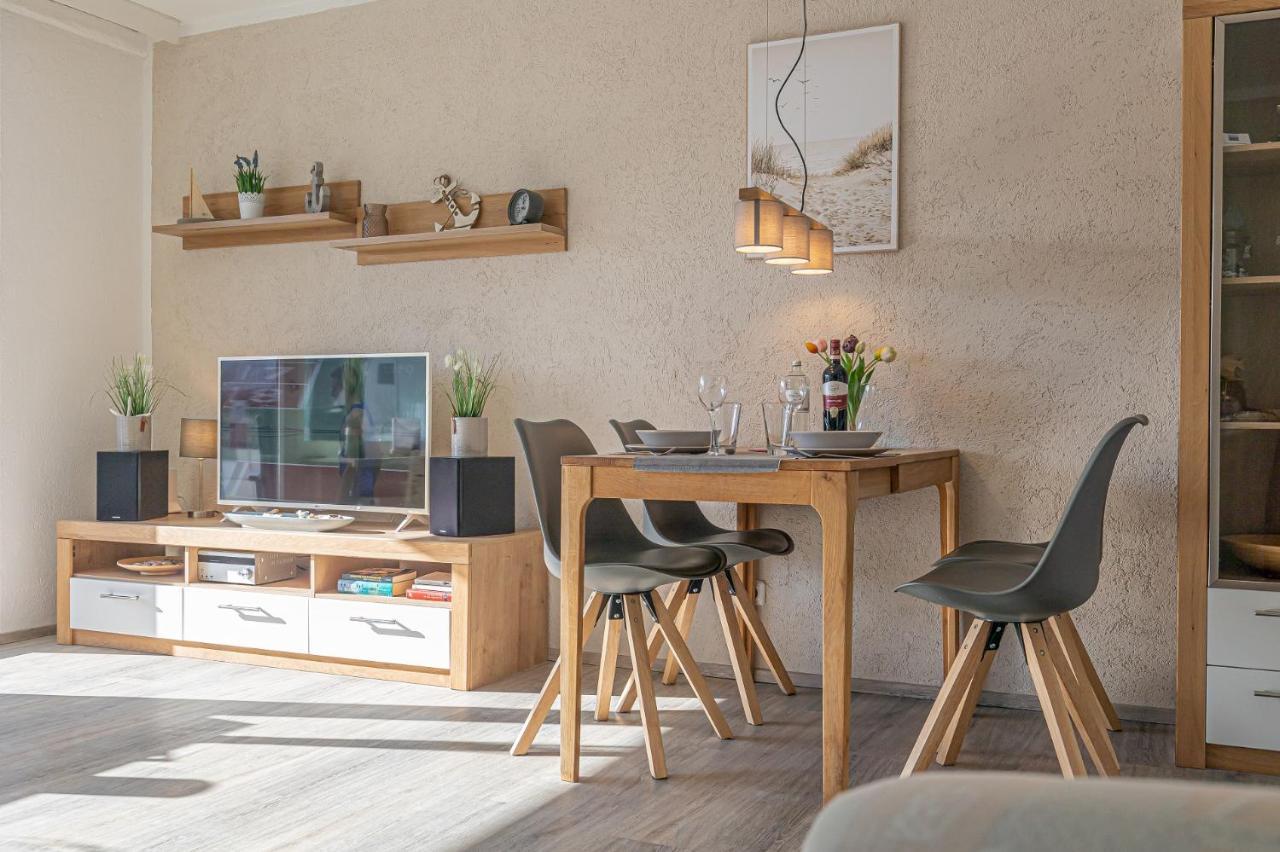 Ferienwohnungen Im Haus Strandburg Grömitz Exterior foto